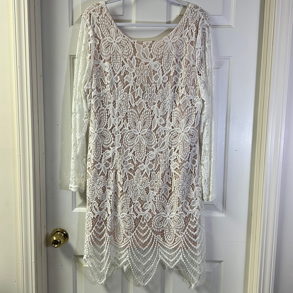 1X White lace dress NWT